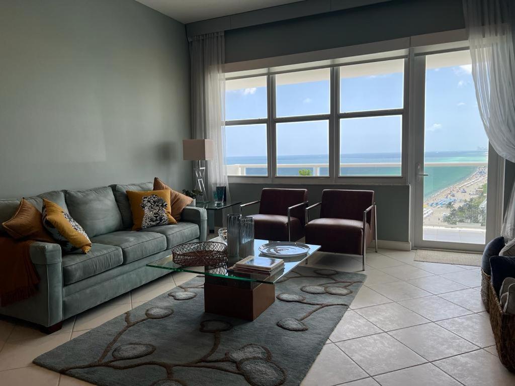 Penthouse Beach Front 1St Line, 2 Bedroom 2 Ba, New Decoration & Furnitures, Unobstructed View Of The Beautiful Atlantic, Free Parking ハリウッド エクステリア 写真